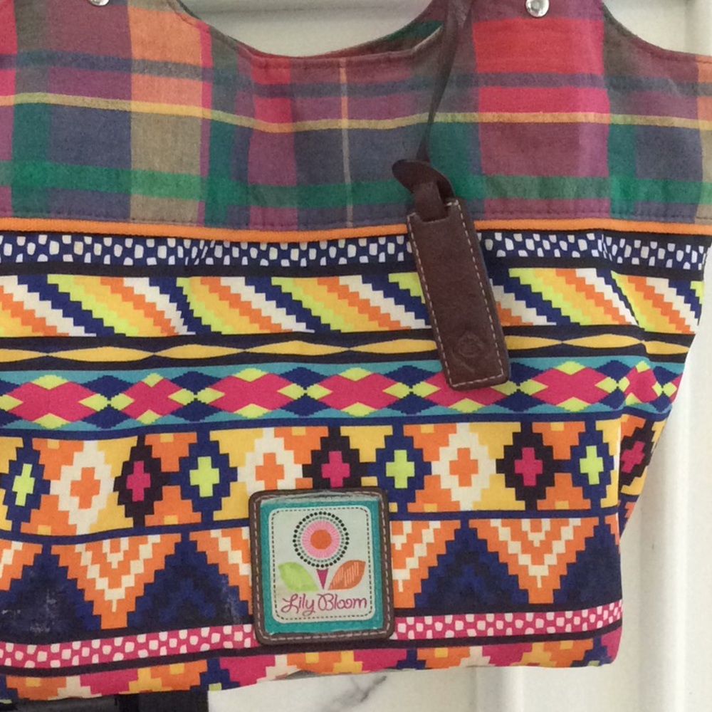Lily Bloom satchel Aztec‎ madras purse